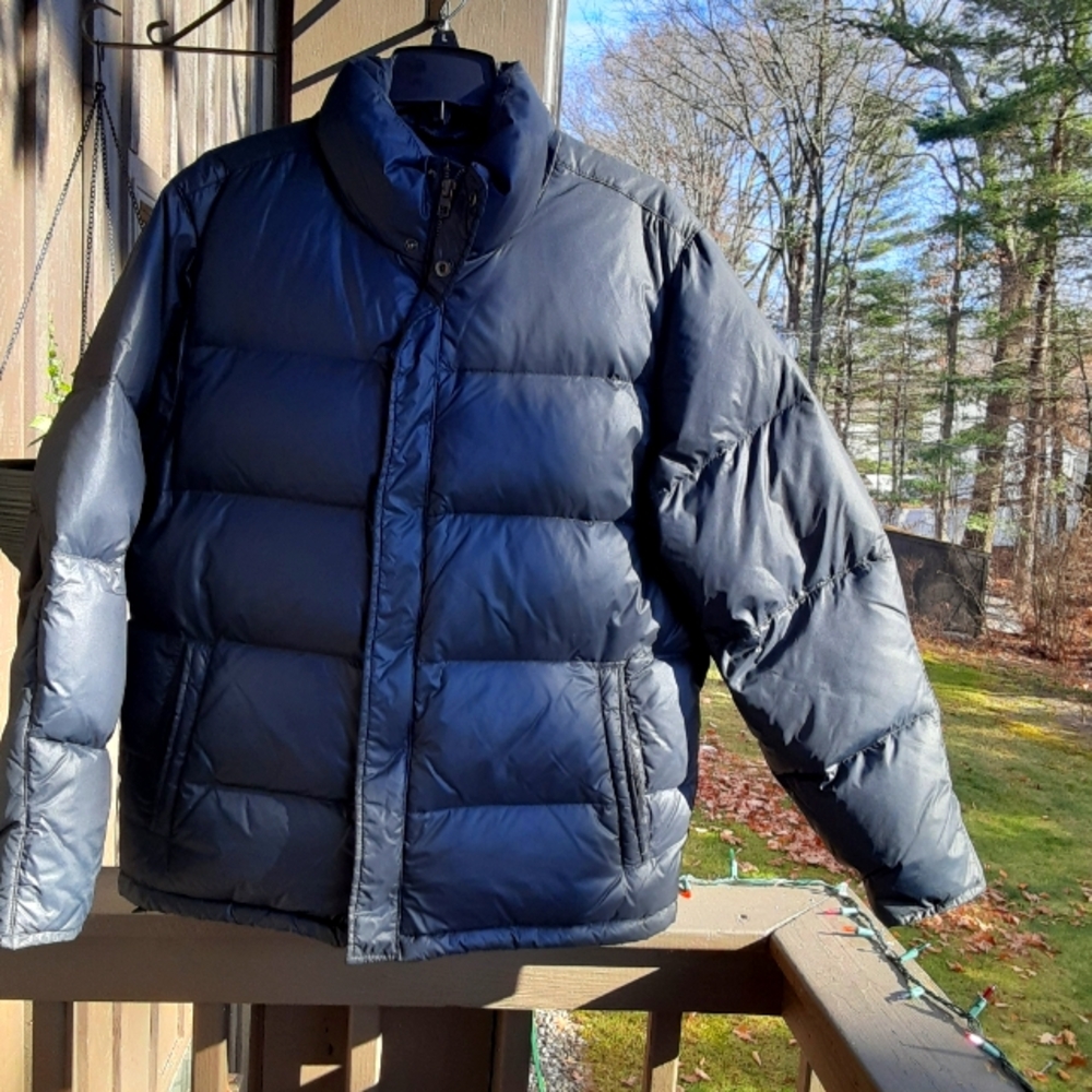 Mens Black GAP Down Puffer Jacket Large Used